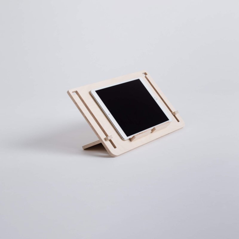 support en bois pour tablette à poser sur le bureau
