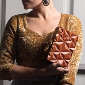 pochette marron bois