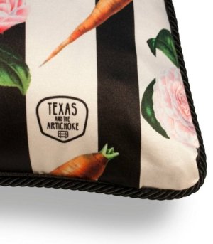 Coussin carottes en soie et velours
