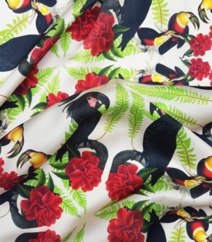 Foulard en soie Cacatoès Noirs