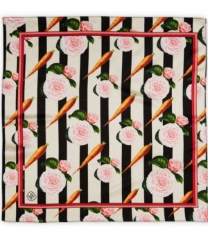 Foulard en soie Carottes & Roses sans cadre