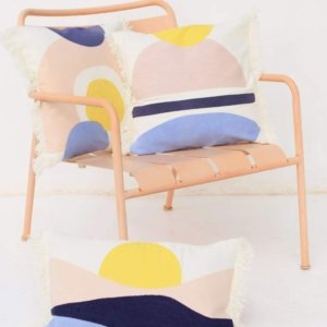coussin déco bleu et rose